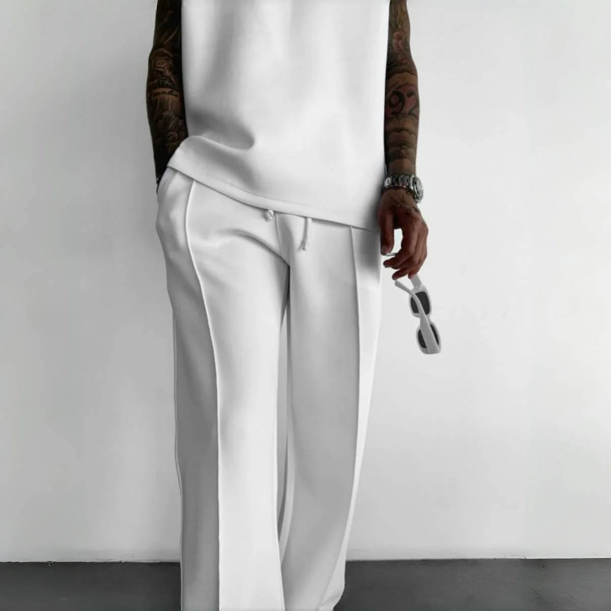 New men's casual pants, stylish and comfortable elastic waist drawstring single-line pleated solid color pocket pants