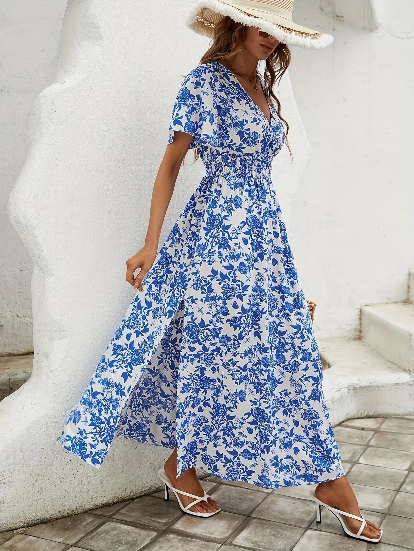 2025 Spring/Summer New Women's Blue Comfortable and Casual Beach Skirt Bohemian Print V-neck Short Sleeve Dress