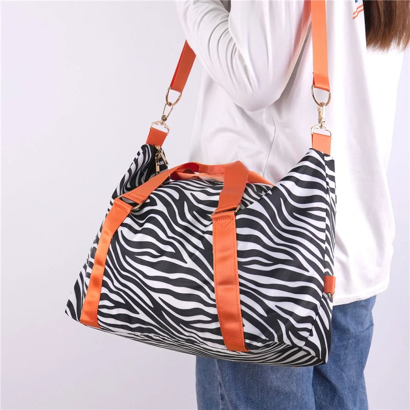 Large Capacity Women Travel Bags Duffle Shoulder Bag Multi-functional for Girls Female Sports Storage Fitness Handbag