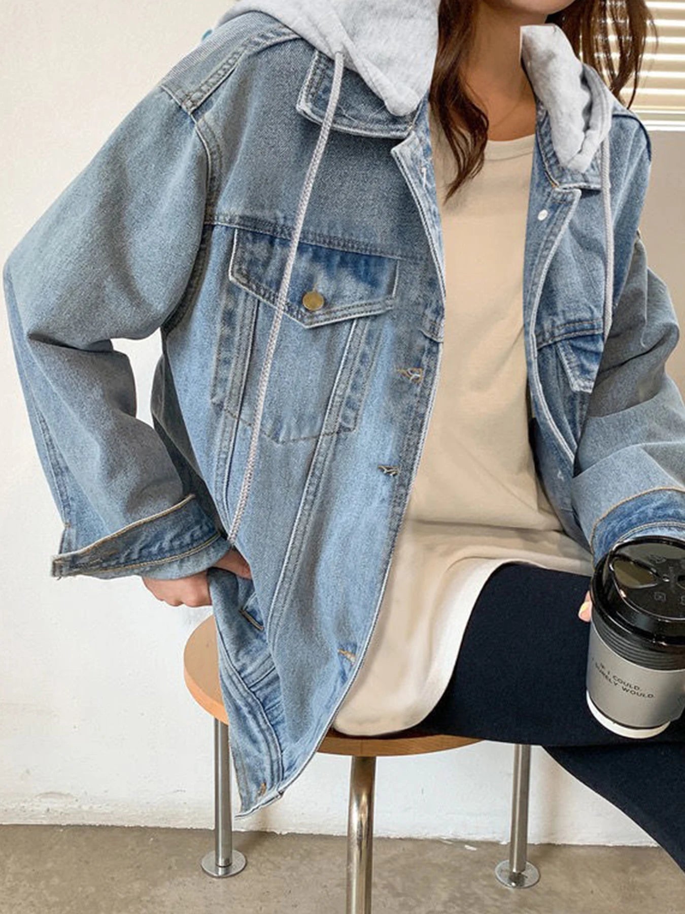 Women's New Loose Casual Denim Hoodie, Long Sleeved Short Flip Pocket Denim Jacket,