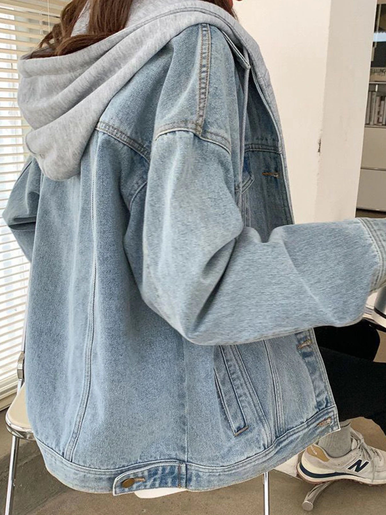 Women's New Loose Casual Denim Hoodie, Long Sleeved Short Flip Pocket Denim Jacket,